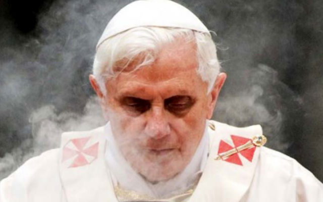 Posibles razones ante reciente Renuncia del Papa Benedicto XVI