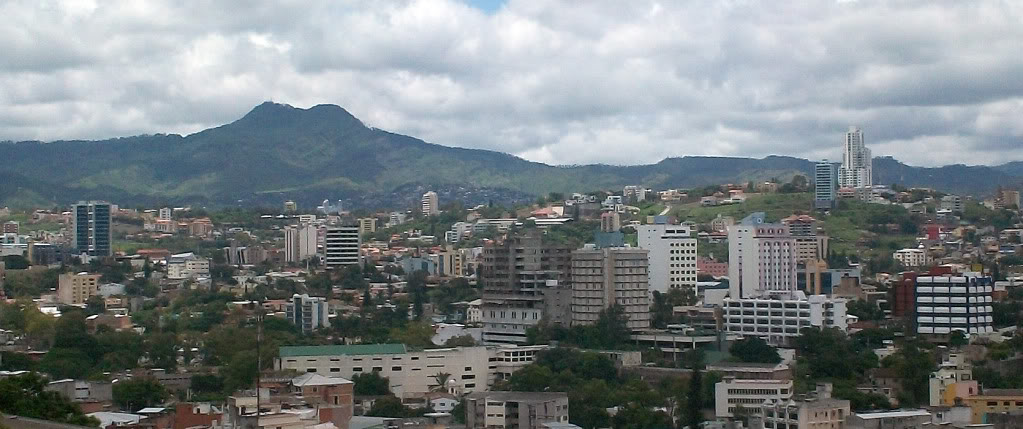 Actividad Fisica  en el parque la Leona, Tegucigalpa, Honduras